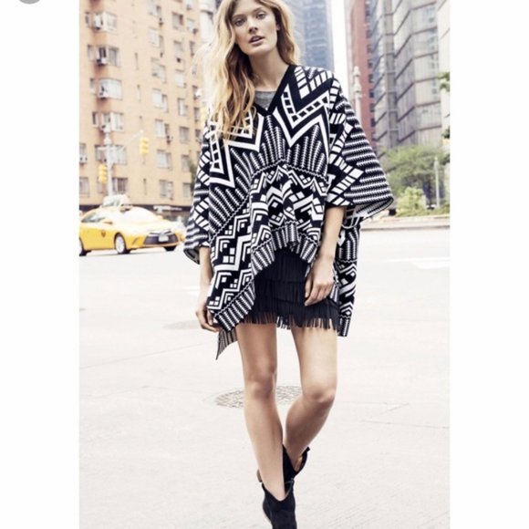 Express Black & White Aztec Tribal Knit Poncho - Picture 1 of 8